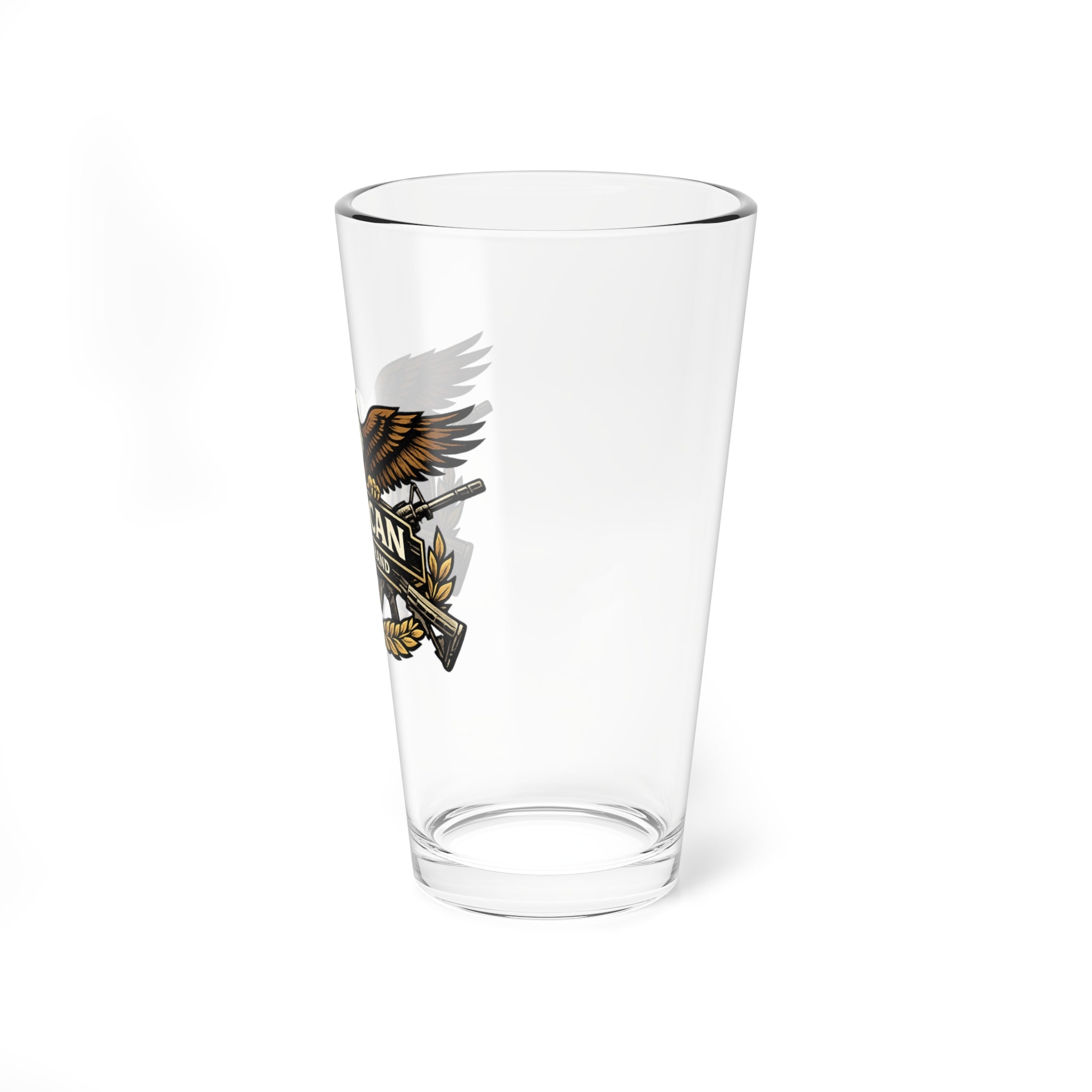 16oz Mixing Glass with American Eagle Crest – Patriotic Barware